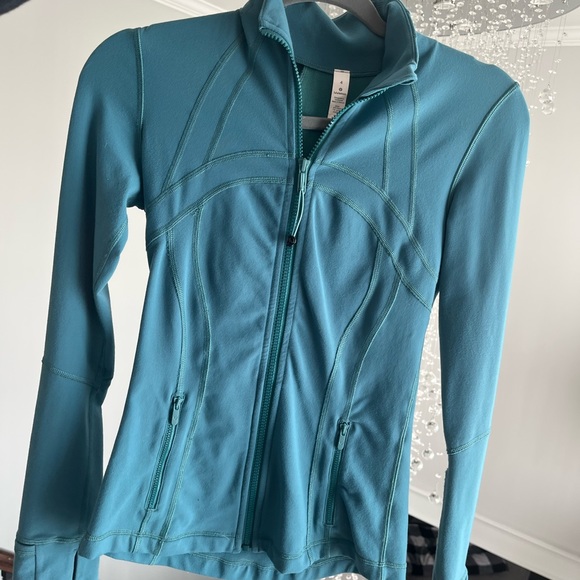 lululemon athletica Other - Lululemon Define Jacket Size 4!